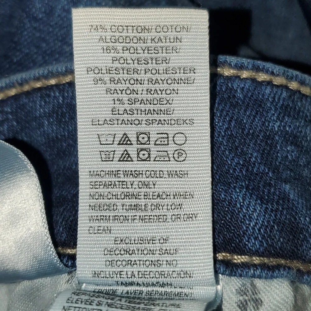 Lucky Brand Lolita Crop Medium Wash Raw Hem Women's Size 12 - Picture 12 of 16